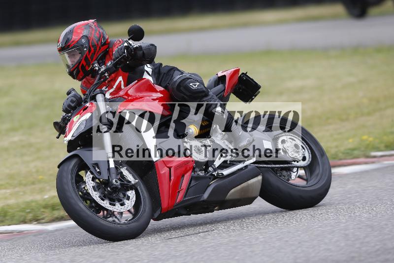 /19 26.05.2025 FREERIDE Training ADR/Gruppe B/1